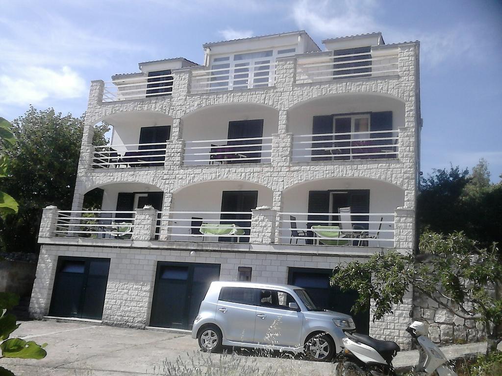Anamarija'S Apartments Medvinjak Esterno foto